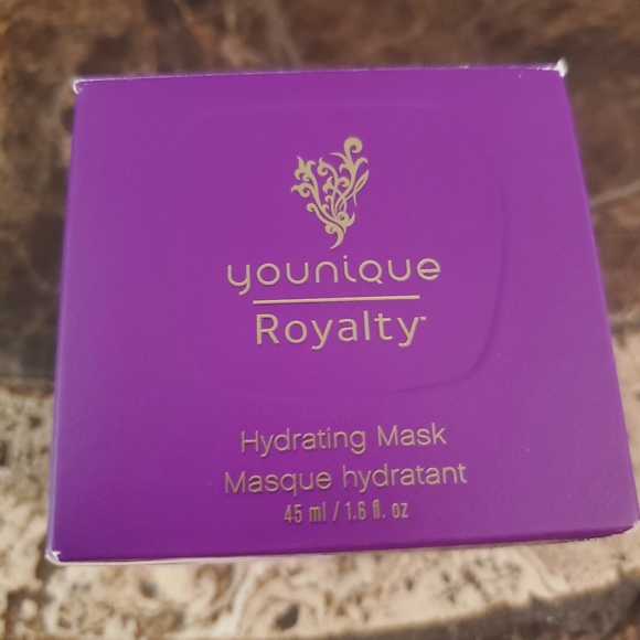 Younique Hydrating Mask new in package - Picture 5 of 5
